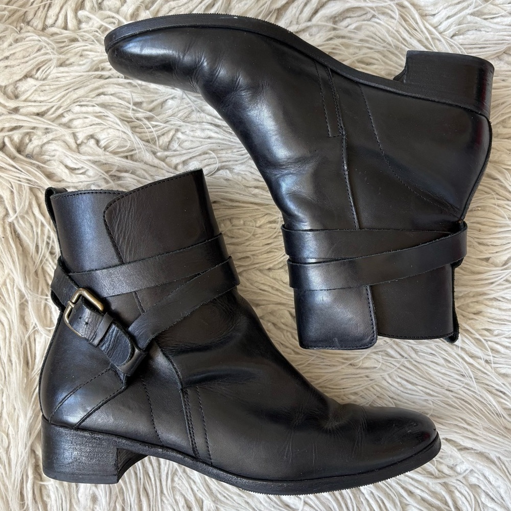 See By Chloé Toscy Calf Leather Dakar Nero Black Wrap Strap Engineer Boots Sz 41